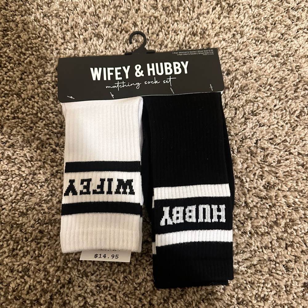 Wifey & Hubby Socks